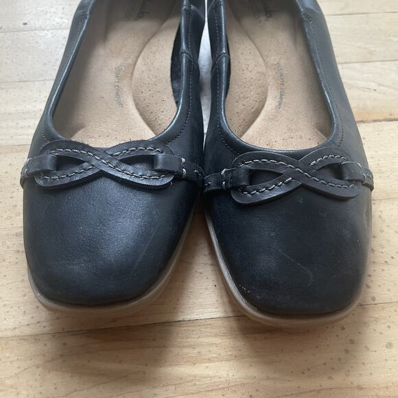 Clarks‎ Womens Lyrical Rhyme Ballet Size 8.5 M black Leather Slip On Flat Shoes - Picture 3 of 6